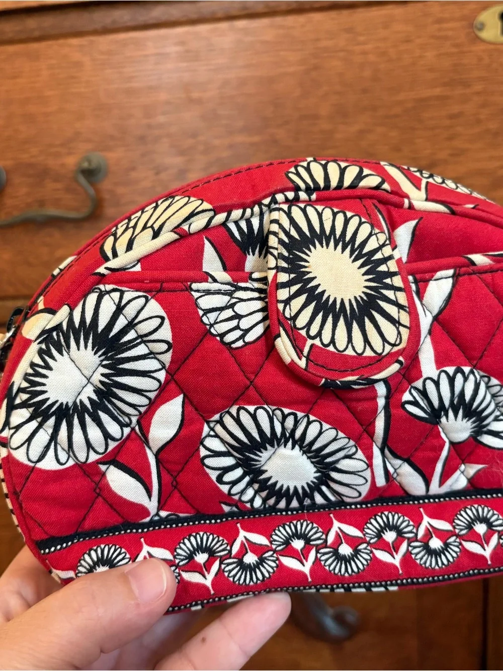 Vera Bradley Red Floral Deco Daisy Quilted Cosmetic Case